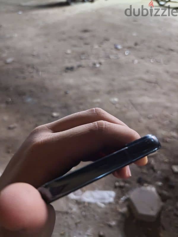Samsung s22 4