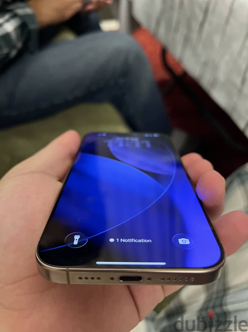 Apple - iPhone 16 Pro Max 4