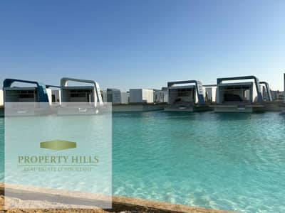 I am the owner, and I will be selling the most distinguished villa directly on the lagoon.