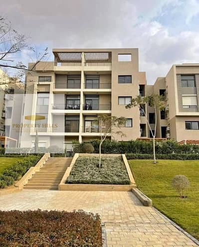 بأقل سعر فى الماركت شقة للبيع متشطبة على الفرش 160 متر+ جاردن فى ارقى كمبوند بالتجمع الخامس Fifth Square