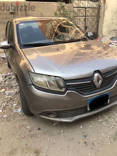 رينو لوجان 2015