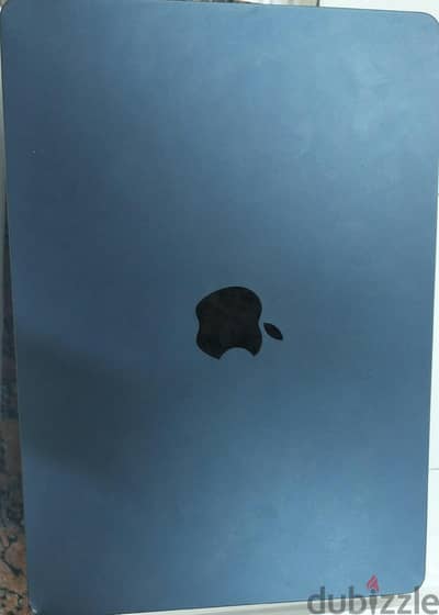 MacBook Air 13-inch M3 16GB RAM 512GB SSD