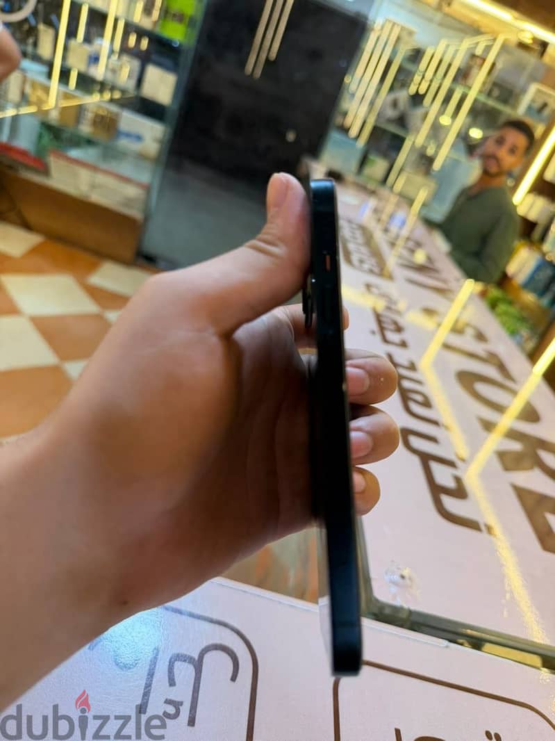 Apple - iPhone 13 1