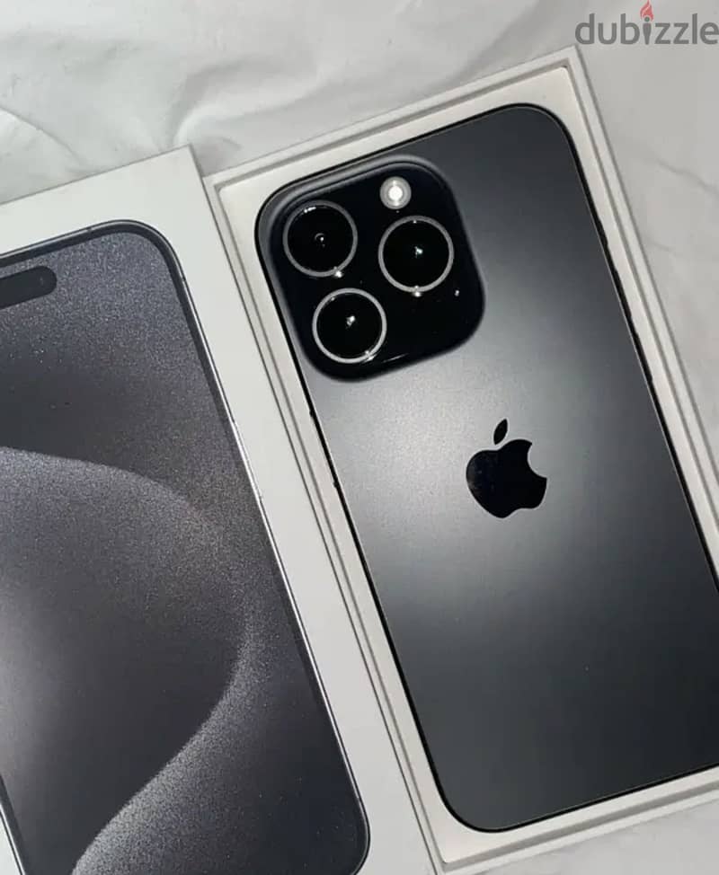 Apple - iPhone 15 Pro Max 1