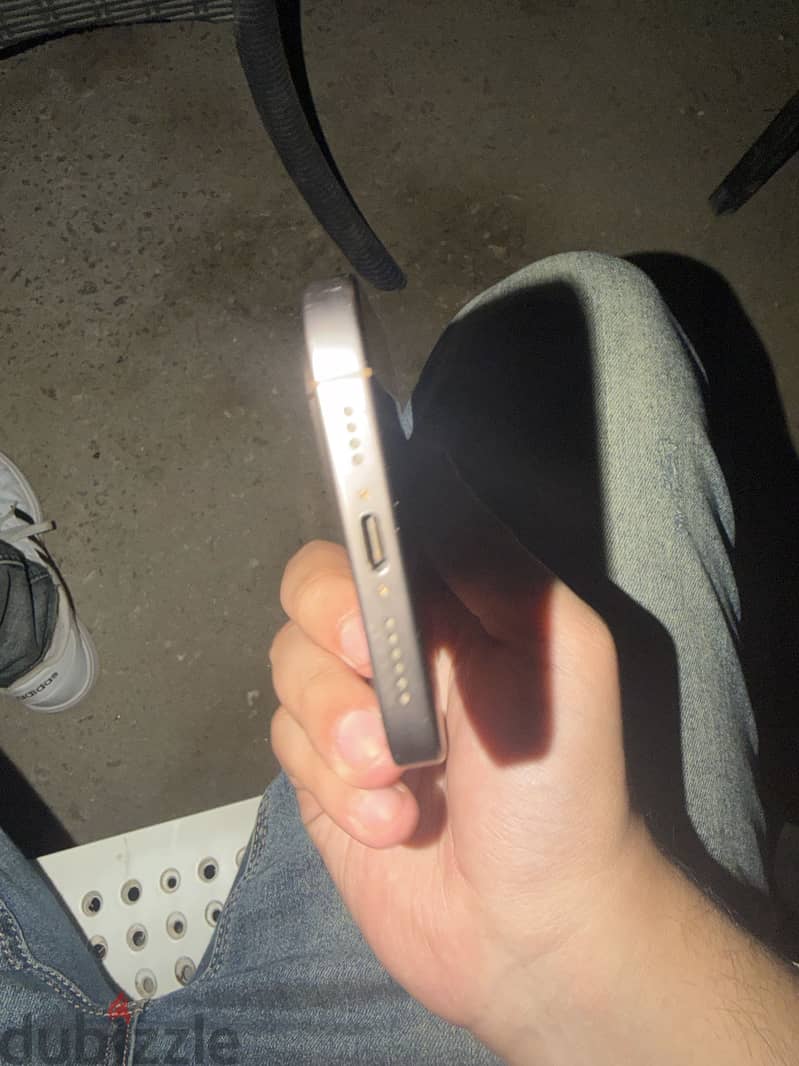 Apple - iPhone 16 Pro Max 2