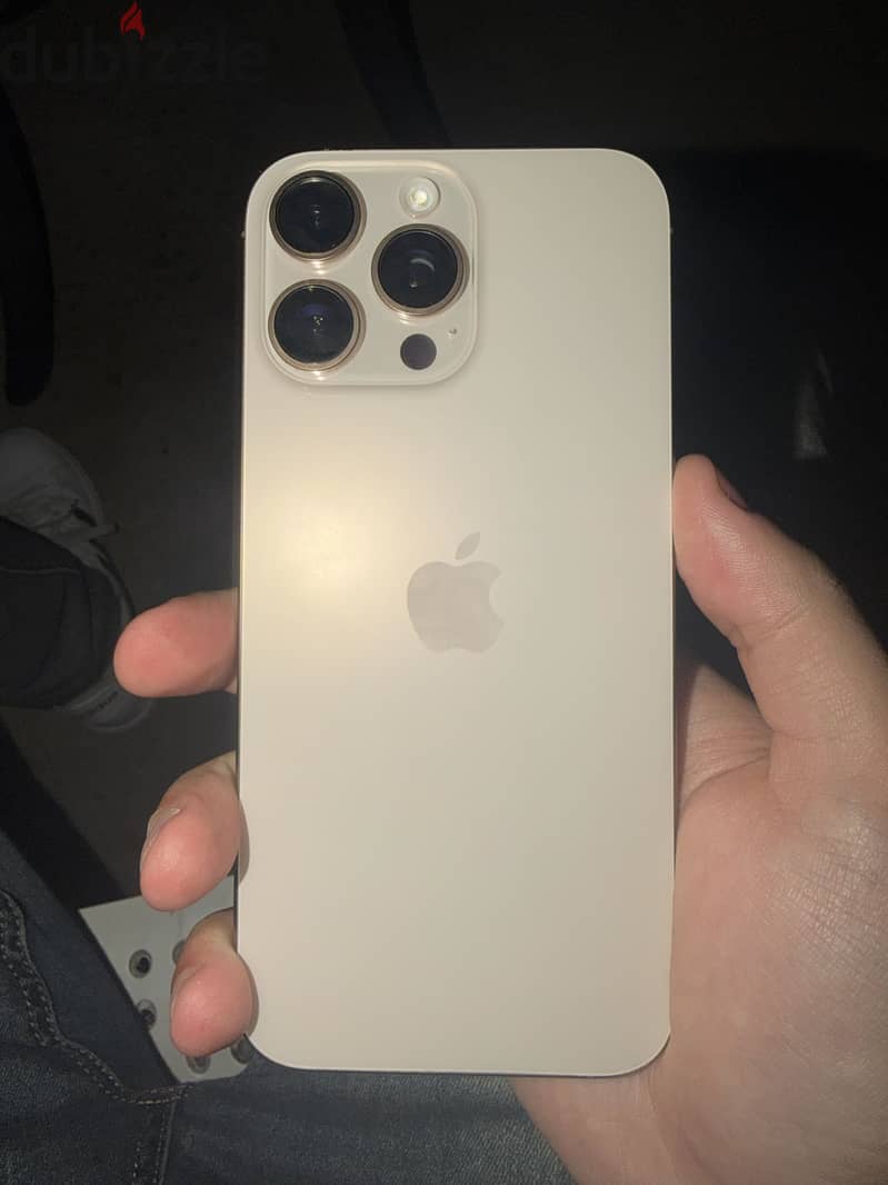 Apple - iPhone 16 Pro Max 5
