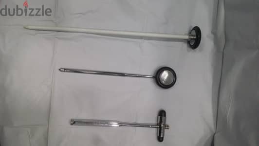موسعات ومطارق جراحه