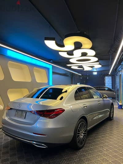 Mercedes-Benz C180 2023