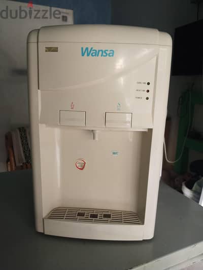 مبرد مياه وانسا (Wansa) بحالة ممتازة - بارد وحار (مواصفات ممتازة)