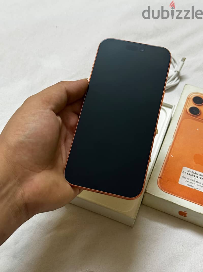 Apple - iPhone 17 Pro Max 2