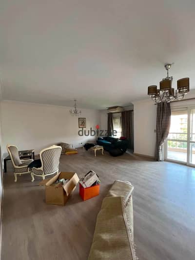 Apartment for rent in Al Rehab 2, 211 sq m | 5th floor | Wide garden view | 3 bedrooms and 3 bathrooms | HDF flooring | Includes kitchen and air conditioning | Next to Avenue Mall and Carrefour
