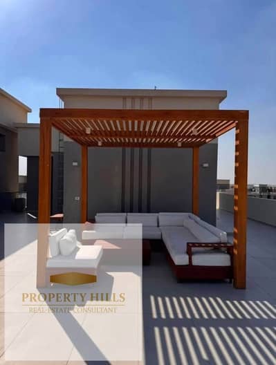Penthouse for Sale Fully Finished with AC Installments up to 12 Years 203 sqm Direct View on Landscape Prime Location 90 Avenue 5th Settlement