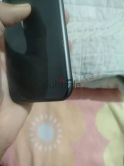 Apple - iPhone 11