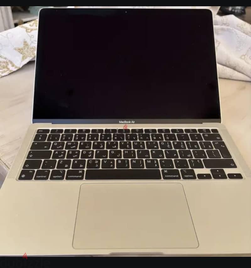MACBOOK M1 1