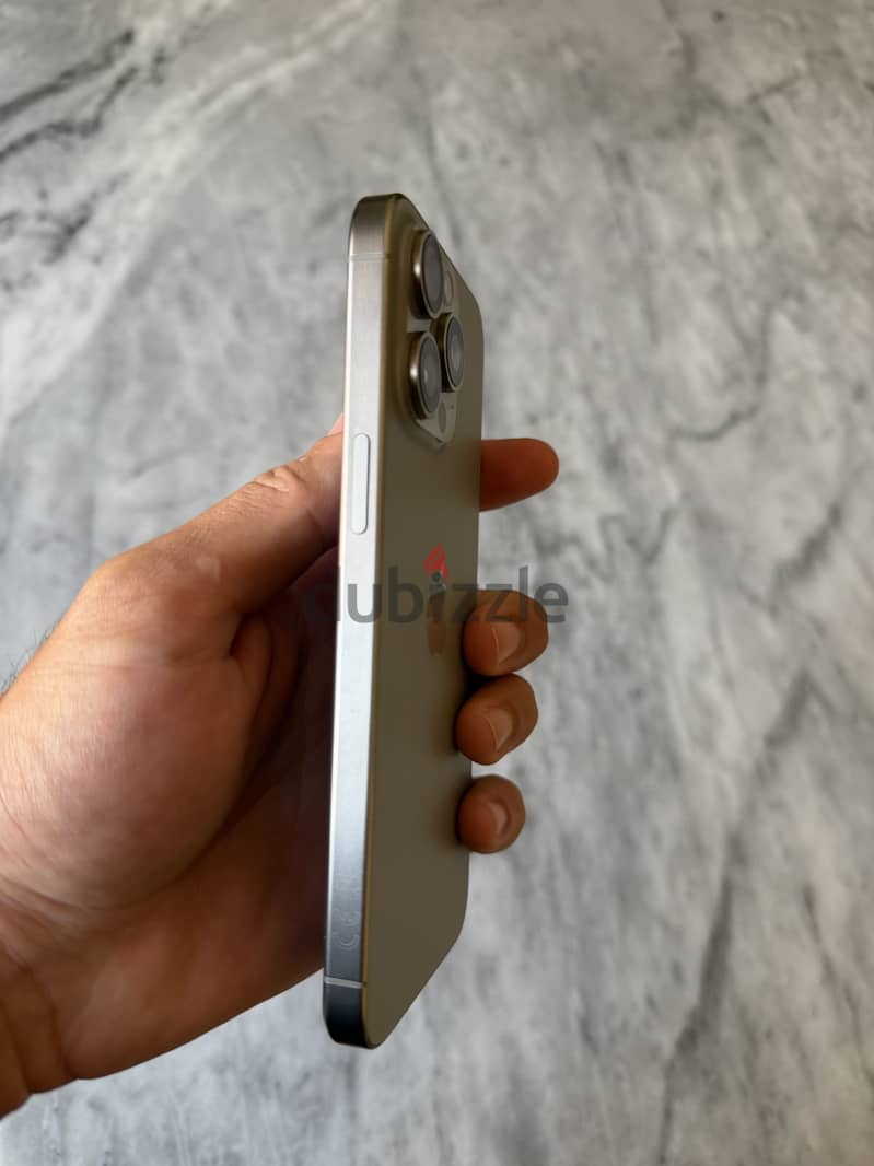 Apple - iPhone 15 Pro Max 2