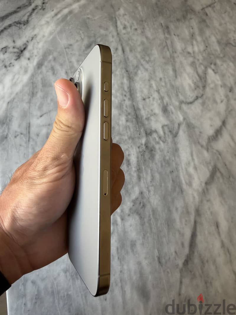 Apple - iPhone 15 Pro Max 6