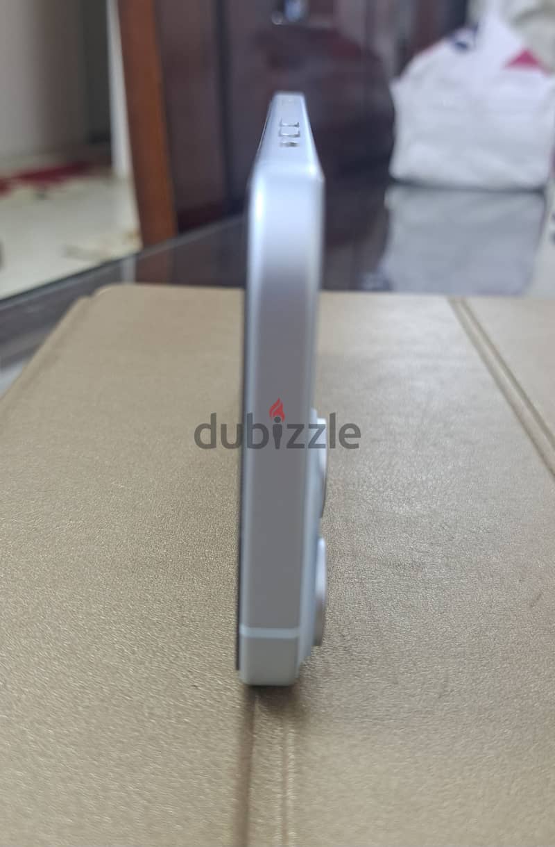 Apple - iPhone 15 1