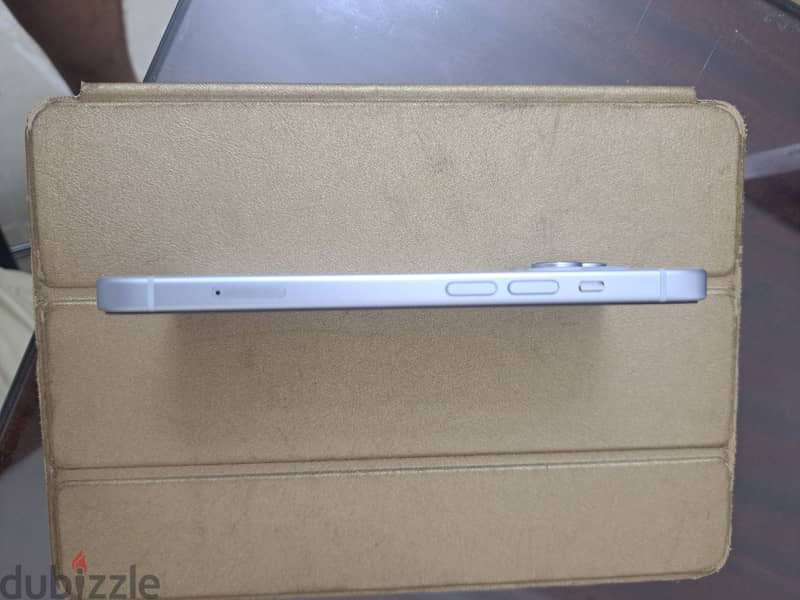 Apple - iPhone 15 7