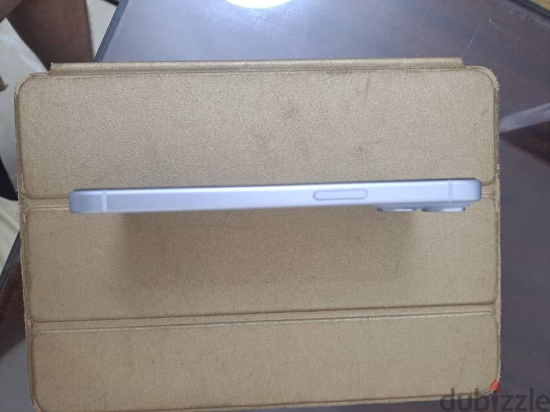 Apple - iPhone 15 8