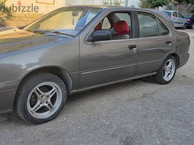 نيسان صني 1998