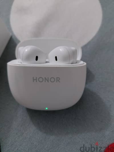 ايربودز هونر أورجينال أصلي honer x6 لقطه بالعلبه استريو مجسم