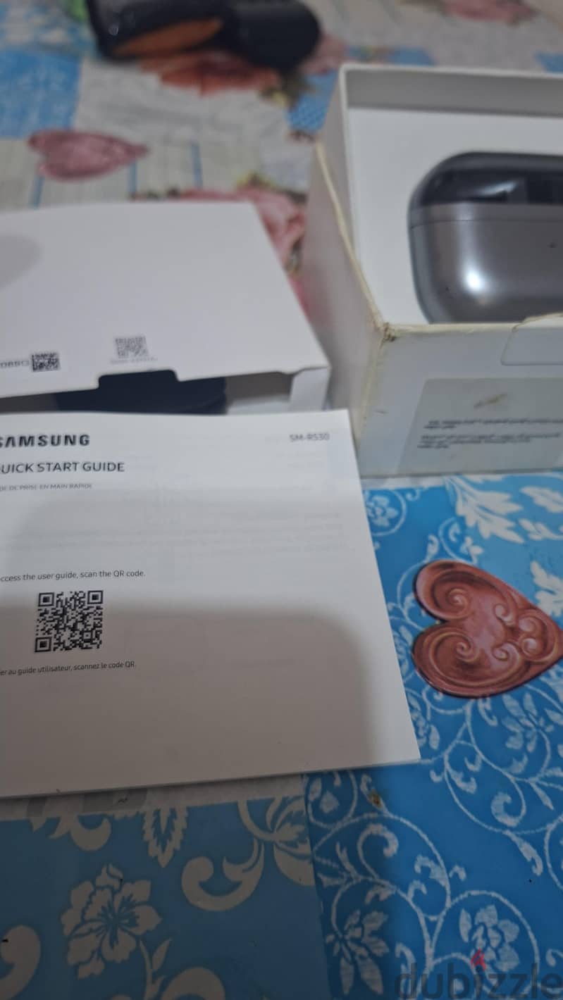 Samsung Galaxy Buds3 9