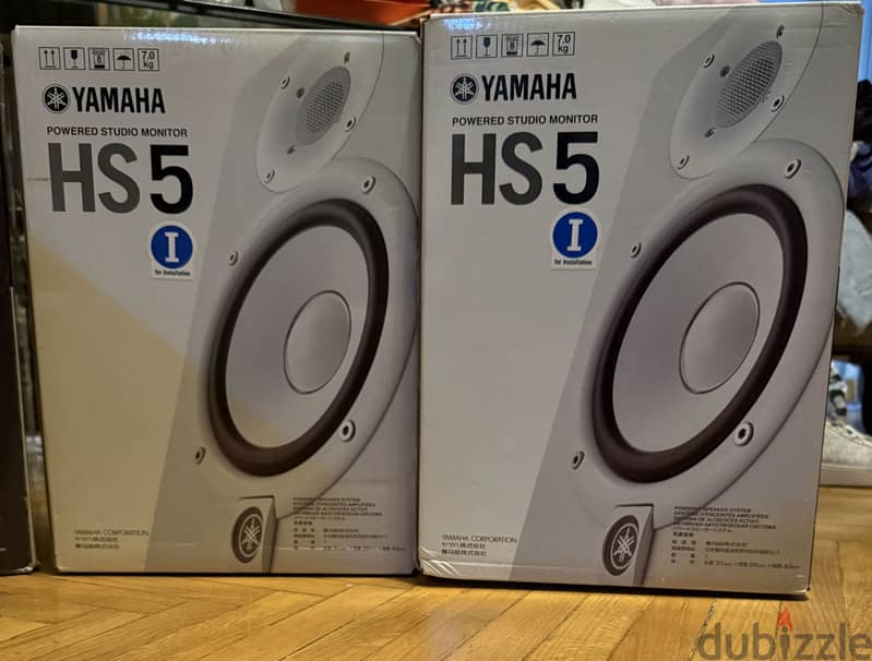 Yamaha HS5 3