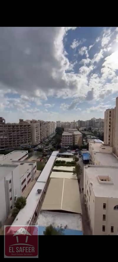 شقه للبيع 200م ب سموحه علي ميدان فيكتور عمانويل