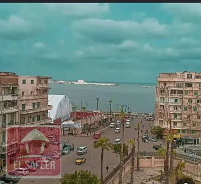 Restaurant for rent 320 sq m in Al-Azariyya on the Main Souter Street