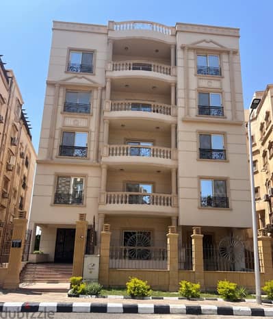 Prime 280m² Ground Floor Apartment for Sale in New Cairo | Opposite Ka