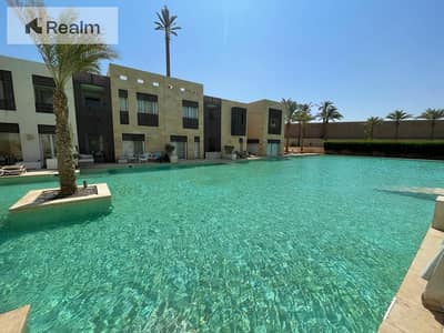 شقة بغرفة نوم واحدة كاملة التشطيب ومفروشة بالكامل في الجونة | فرصة استثمارية بعائد إيجاري مرتفع.