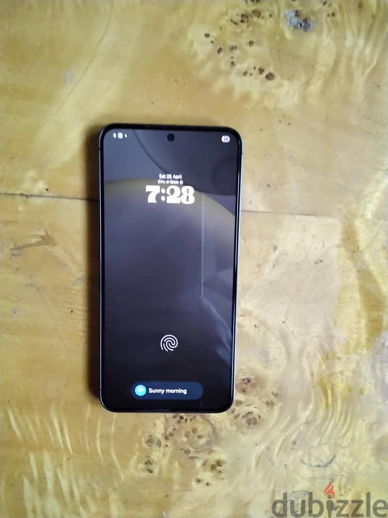 Samsung S24 1