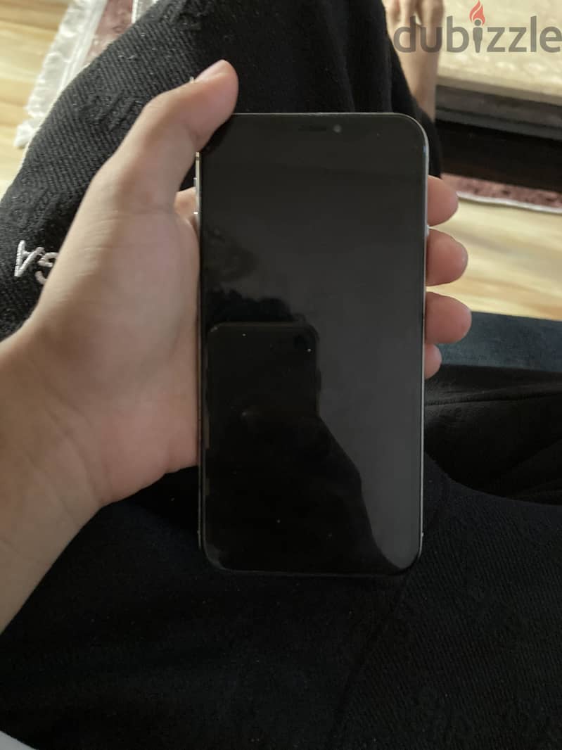 Apple - iPhone X 1
