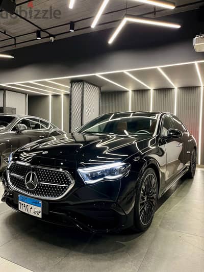 مرسيدس E200 2026 للأيجار بالسائق - Mercedes for rent