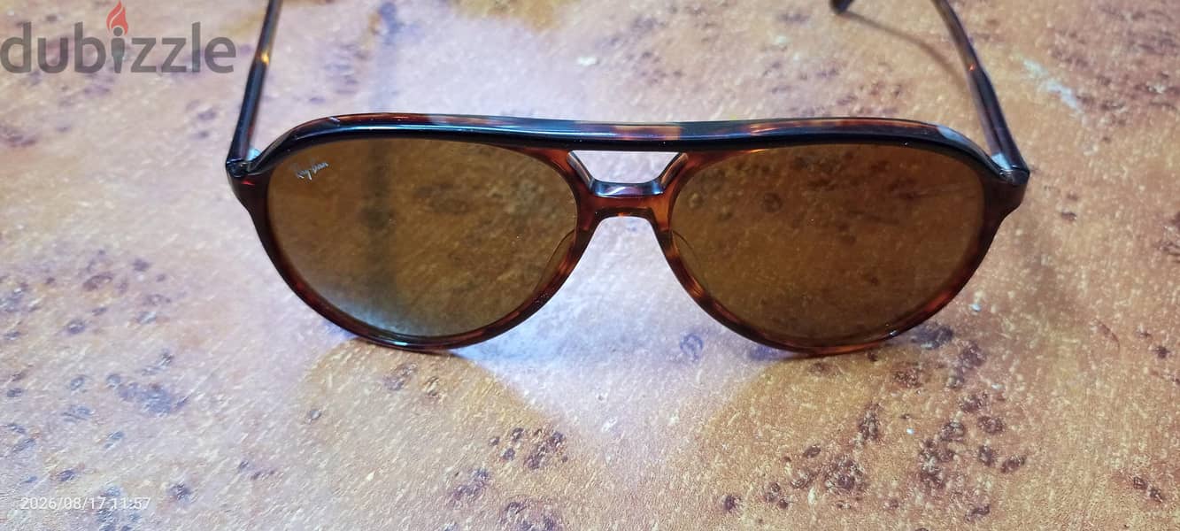 Ray-Ban Cats 5000 Classic (RB4125) 1