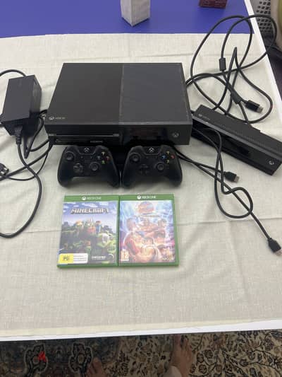 Xbox one with Kinect and 2 controllers