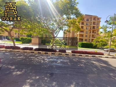 فرصه لقطه بمدينتي امتلك شقه 139م بجوار الخدمات ب b1