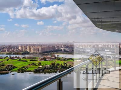 استثمر بالدولار وحدة للبيع مباشرة علي كورنيش النيل بالفرش و الاجهزة جاهزة للسكن في برج فندقي تابع انتركونتننتال في قلب القاهرة ريف دو نيل نوفارا