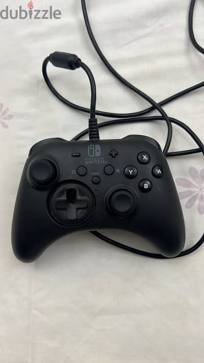 HORI Nintendo switch wired controller