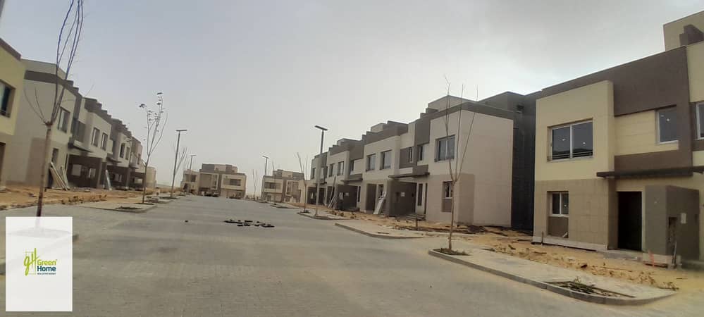 Best Price and Location Townhouse 190m for Sale in Palm Hills New Cairo