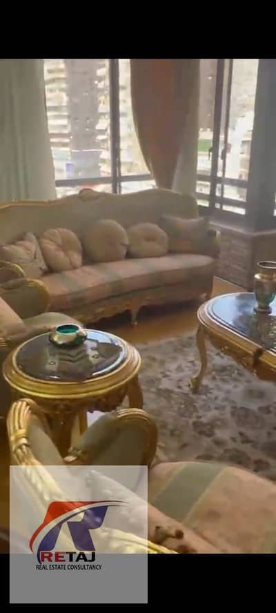 Furnished apartment for rent, 250 square meters, with ultra-super-lux finishing, on Abbas El Akkad Street.