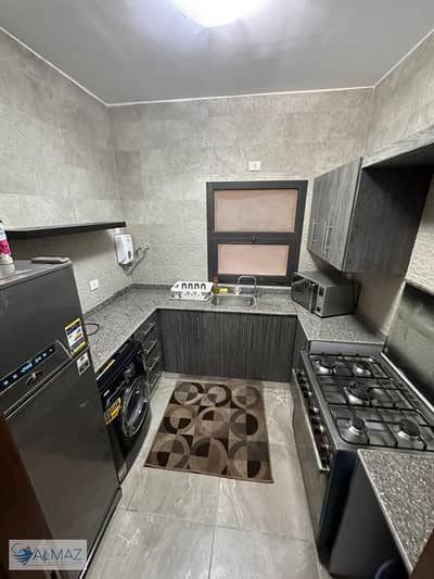 Furnished 147 sqm apartment for rent in Fifth Square Compound, Al Marasem, Fifth Settlement, near services and main roads.