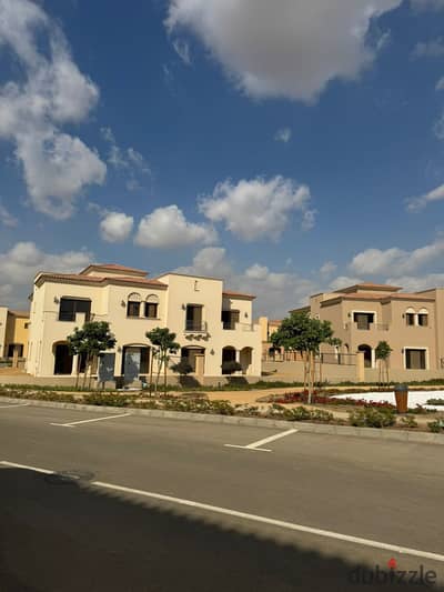 توين هاوس 280م جاهز للاستلام الفوري للبيع في سيتي جيت ديار قطري التجمع الخامس City Gate Diar Qatari New Cairo