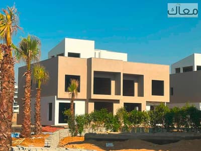 توين هاوس + Private Pool | استلام فوري | 416م + جاردن 153م | تقسيط حتى 10 سنوات