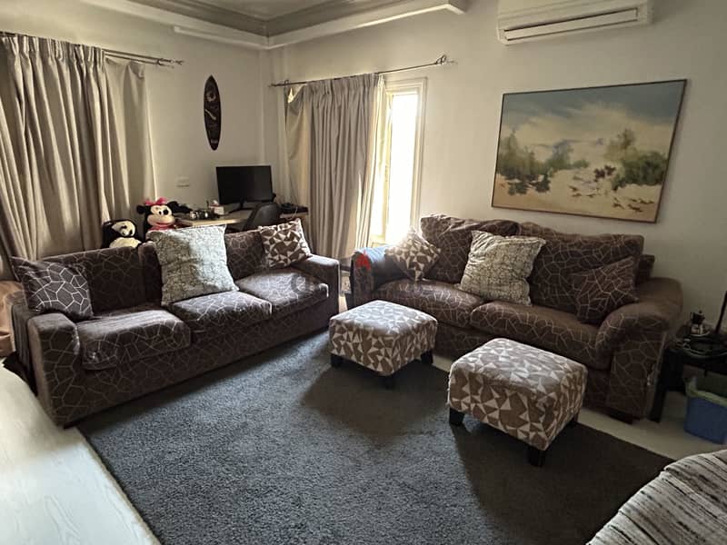Used 2 sofas big and 2 puffs 3