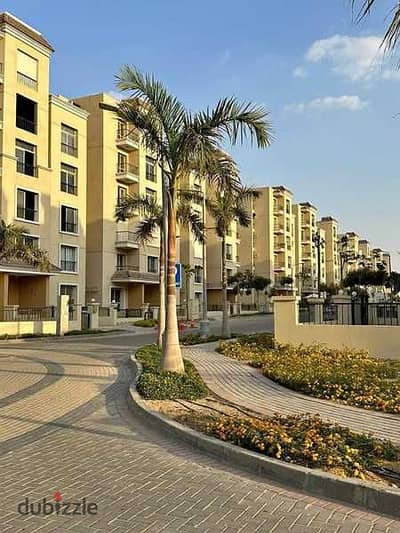 شقه بحري بفيو لاند سكيب للبيع  في موقع مميز بجوار مدينتي في كمبوند سراي في مدينة المستقبل ,علي طريق السويس ,دقايق من التجمع الخامس