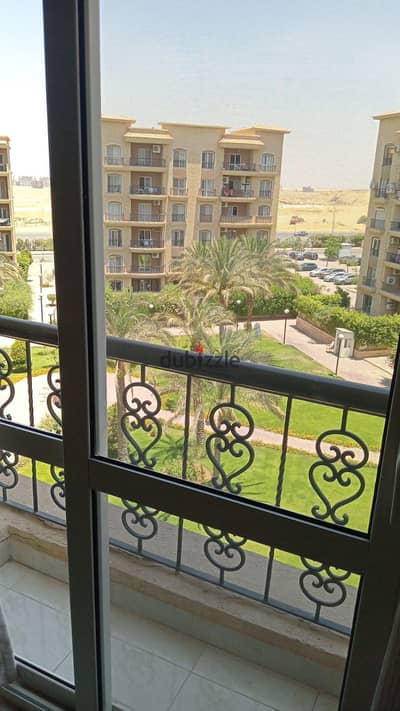 للايجار في الرحاب شقه 211م بالمرحلة السابعة بالمطبخ والتكييفات