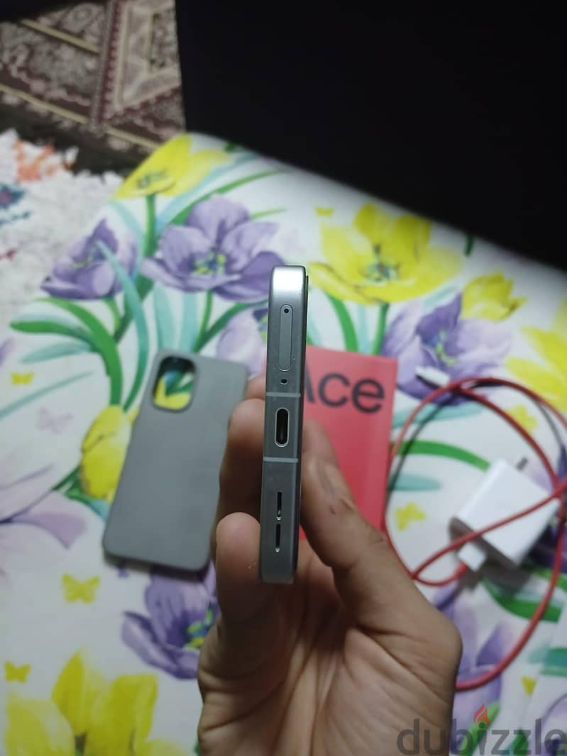 وان بلس ايس 6 4