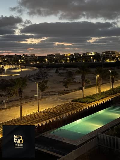دوبلكس 4 غرف ماستر مفروش فرش فاخر للإيجار Pool View في هاسندا باي الساحل الشمالي