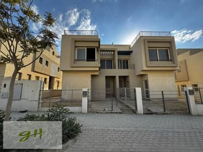 توين هاوس 300 م جاهز للاستلام للبيع في بالم هيلز، القاهرة الجديدة Palm hills New Cairo